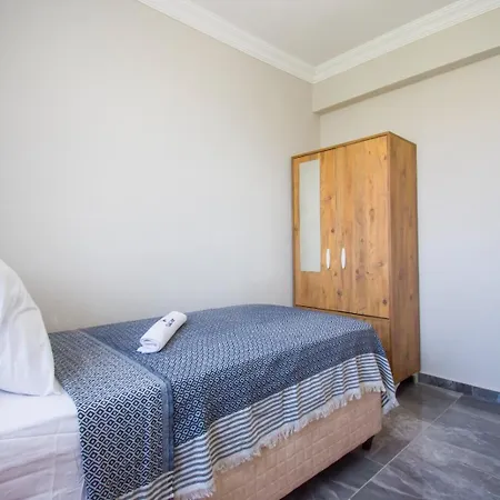 Yilmaz Apartment